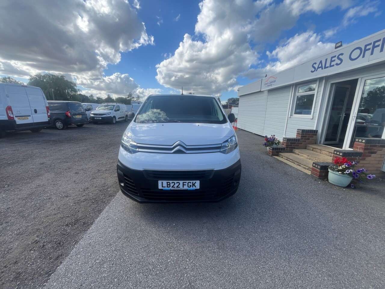 A 2022 CITROEN DISPATCH 1.5 BlueHDi 1000 Enterprise Pro M Panel Van 6dr Diesel Manual FWD 2 Euro 6 A 2022 CITROEN DISPATCH 1.5 BlueHDi 1000 Enterprise Pro M Panel Van 6dr Diesel Manual FWD 2 Euro 6