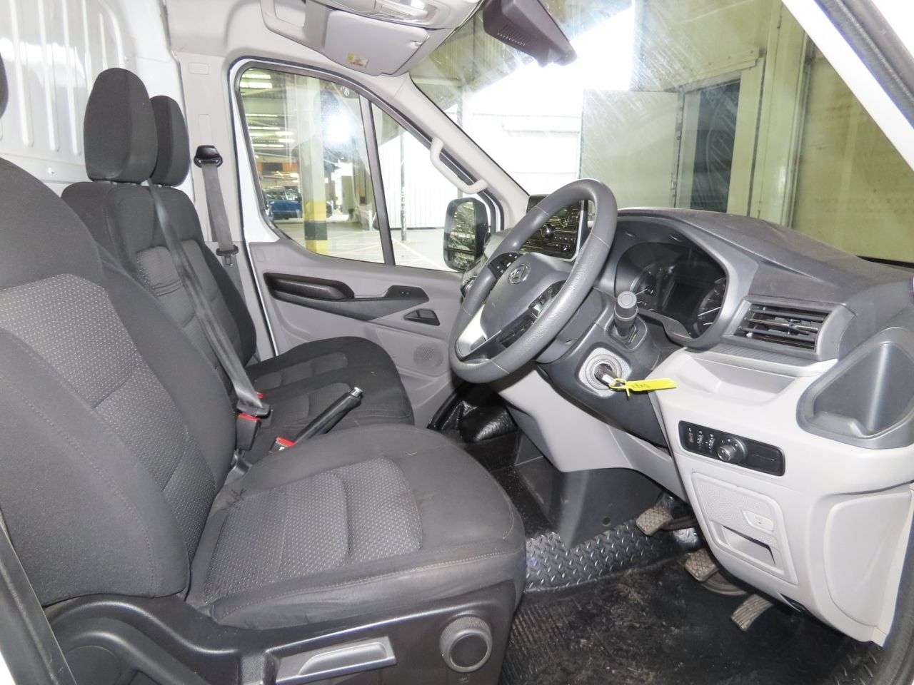 2023 MAXUS DELIVER 9 2023 MAXUS DELIVER 9