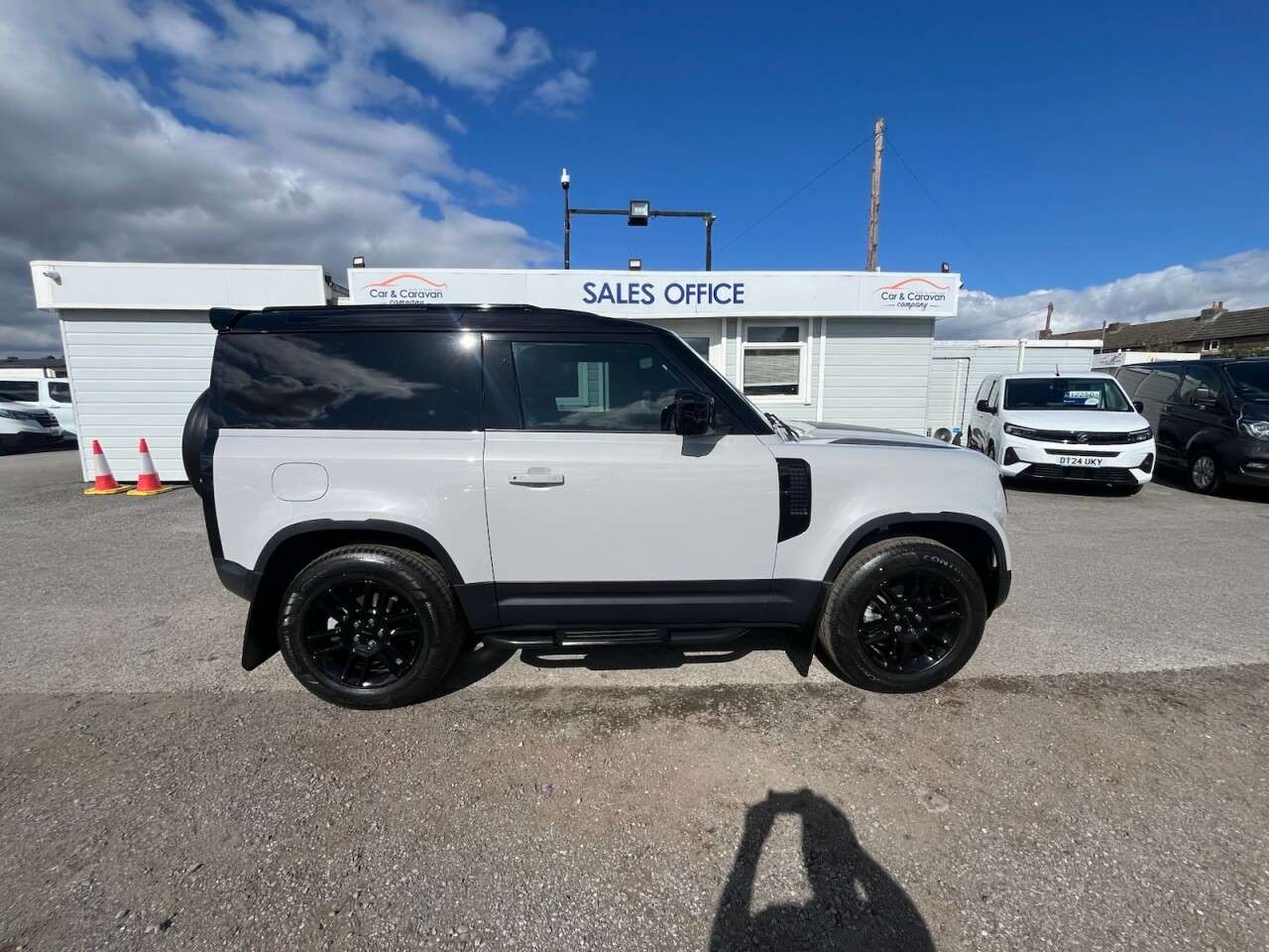 2026 LAND ROVER DEFENDER 90 2026 LAND ROVER DEFENDER 90