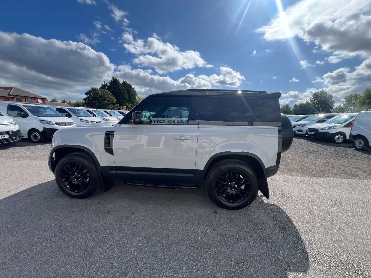 2026 LAND ROVER DEFENDER 90 2026 LAND ROVER DEFENDER 90