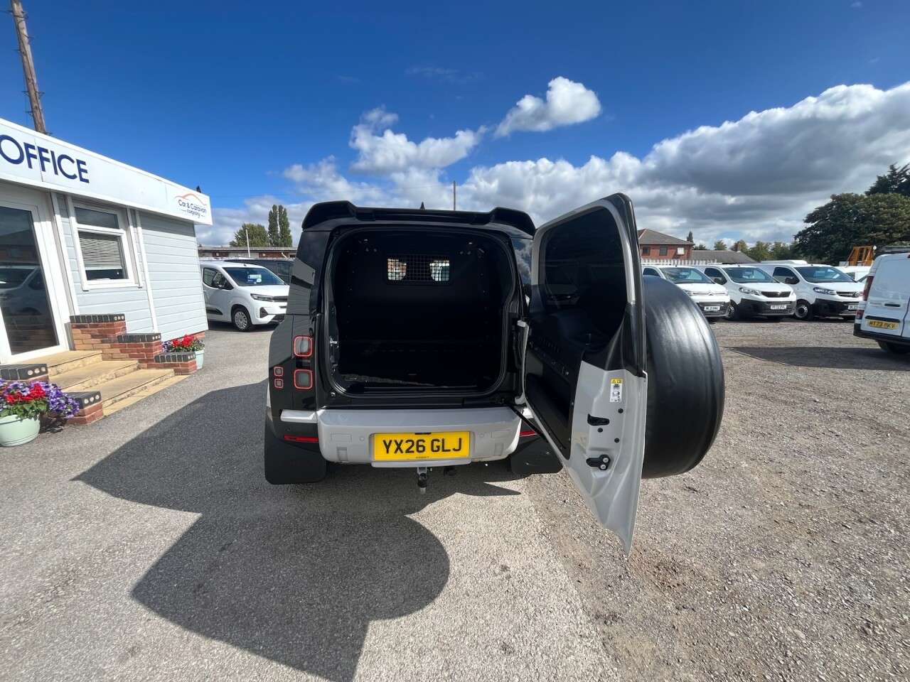 2026 LAND ROVER DEFENDER 90 2026 LAND ROVER DEFENDER 90