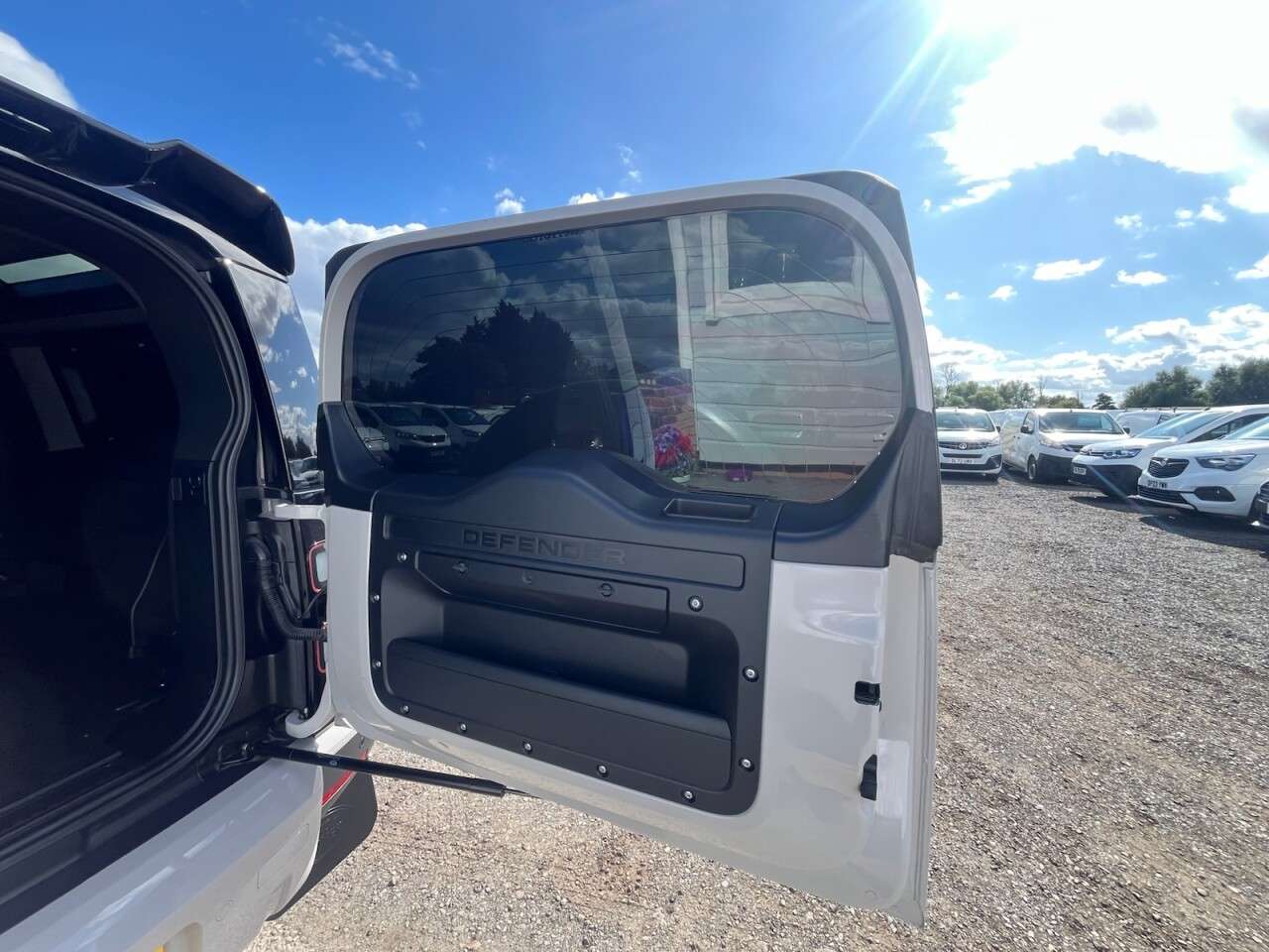 2026 LAND ROVER DEFENDER 90 2026 LAND ROVER DEFENDER 90