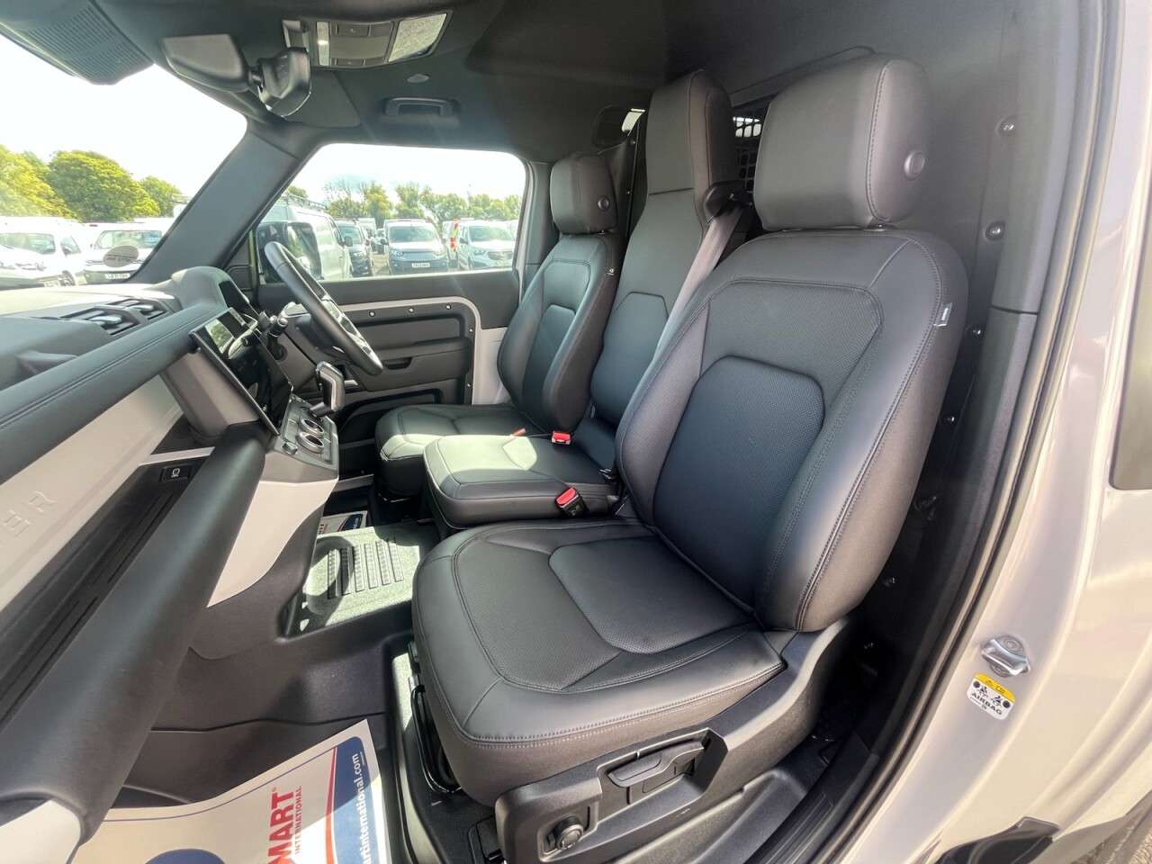 2026 LAND ROVER DEFENDER 90 2026 LAND ROVER DEFENDER 90