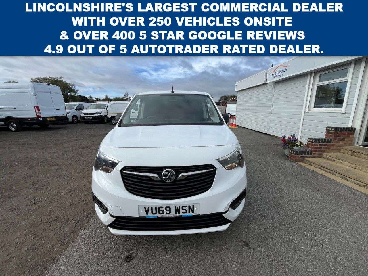 A 2019 VAUXHALL COMBO 1.5 Turbo D 2000 Sportive Panel Van 4dr Diesel Manual L1 H1 Euro 6 (s/s) (1 A 2019 VAUXHALL COMBO 1.5 Turbo D 2000 Sportive Panel Van 4dr Diesel Manual L1 H1 Euro 6 (s/s) (1