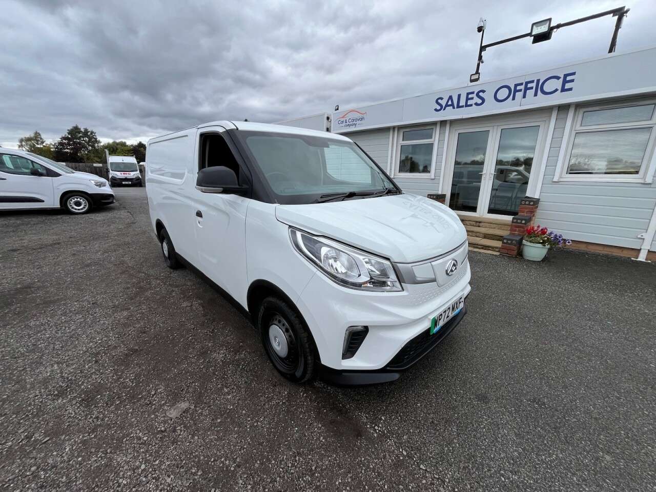 A 2023 MAXUS EDELIVER 3 50.23kWh Panel Van 5dr Electric Auto FWD L1 (122 ps) * FINANCE AVAILABLE CA A 2023 MAXUS EDELIVER 3 50.23kWh Panel Van 5dr Electric Auto FWD L1 (122 ps) * FINANCE AVAILABLE CA