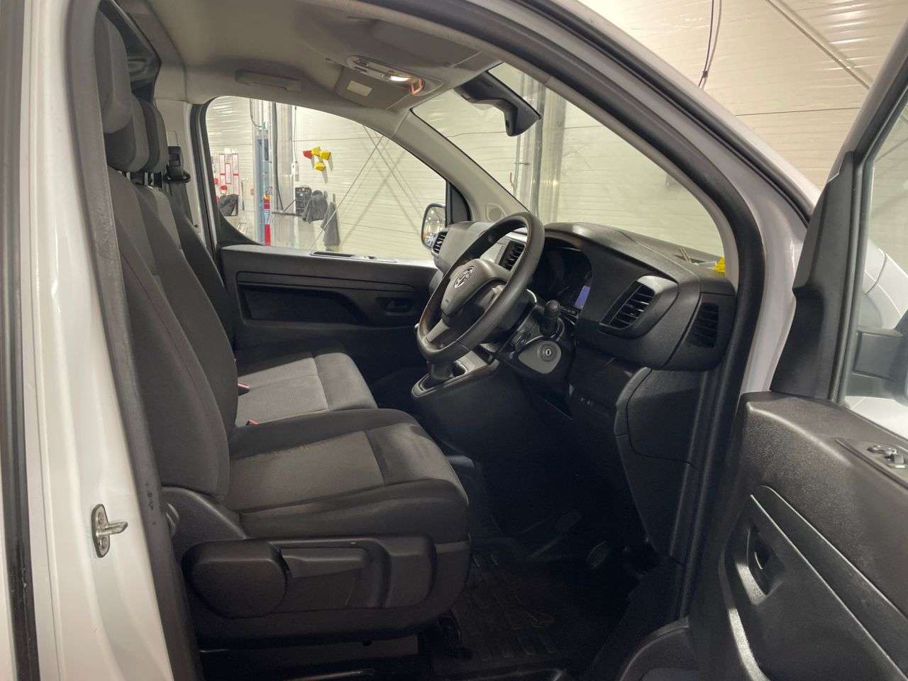 2023 VAUXHALL VIVARO 2023 VAUXHALL VIVARO