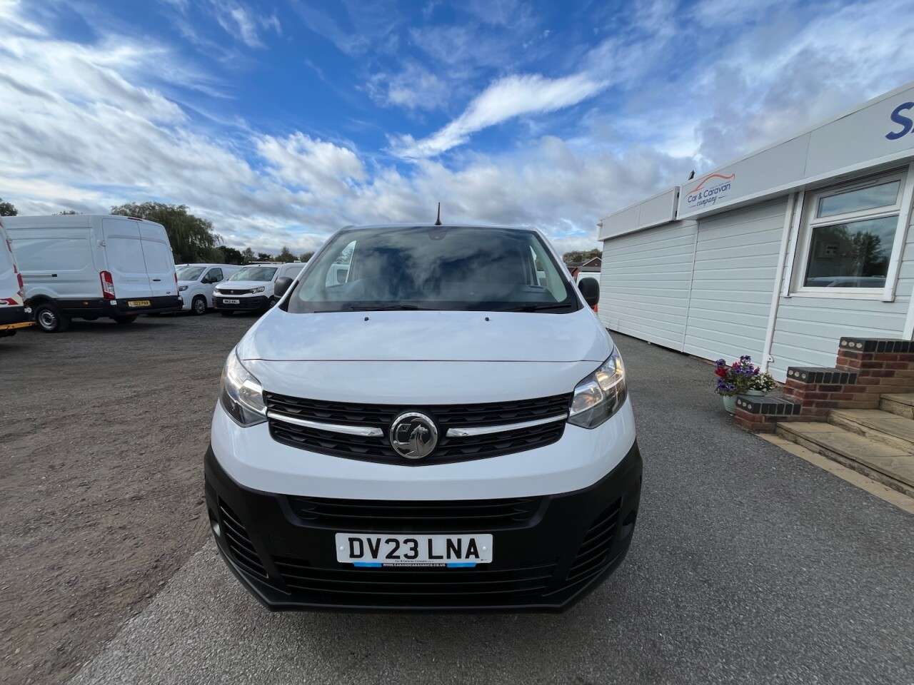 A 2023 VAUXHALL VIVARO 1.5 Turbo D 2900 Prime Panel Van 6dr Diesel Manual L1 H1 Euro 6 (s/s) (100 A 2023 VAUXHALL VIVARO 1.5 Turbo D 2900 Prime Panel Van 6dr Diesel Manual L1 H1 Euro 6 (s/s) (100