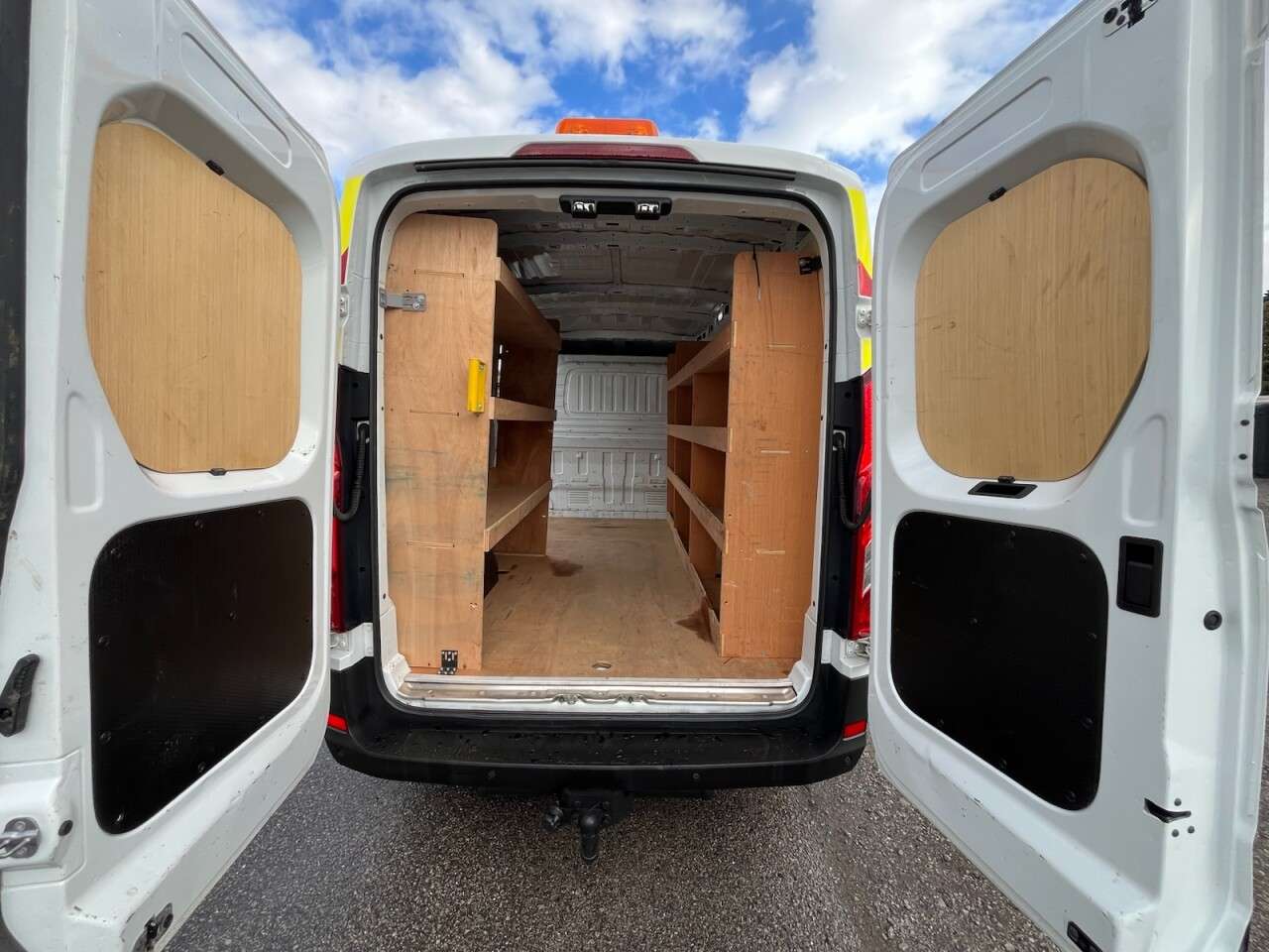 2023 MAXUS DELIVER 9 2023 MAXUS DELIVER 9