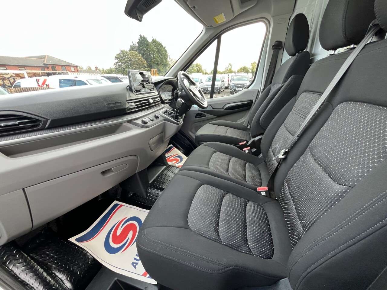 2023 MAXUS DELIVER 9 2023 MAXUS DELIVER 9