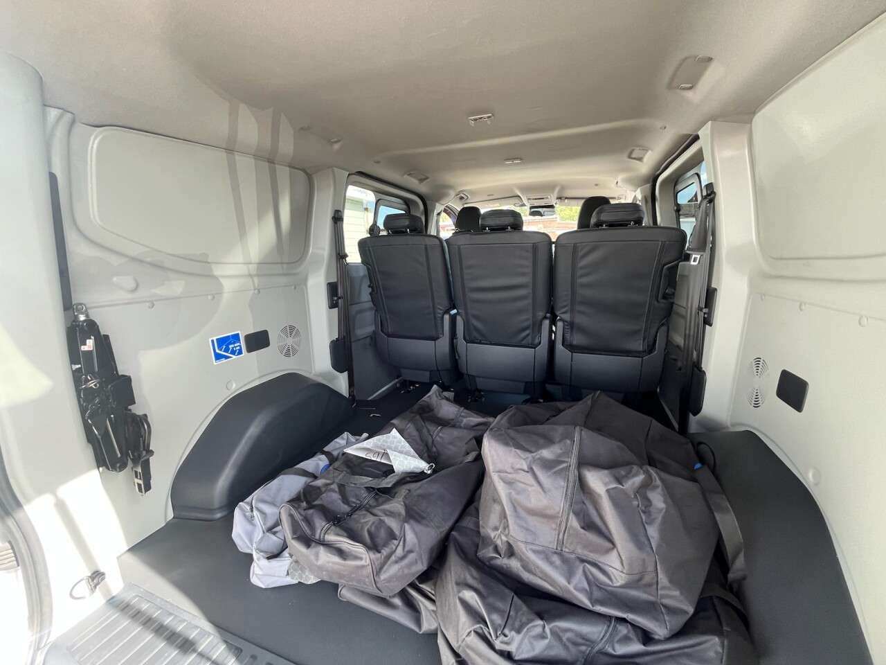 2025 VOLKSWAGEN TRANSPORTER 2025 VOLKSWAGEN TRANSPORTER