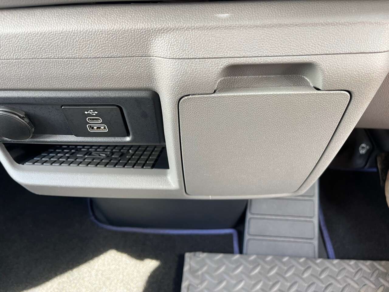 2025 VOLKSWAGEN TRANSPORTER 2025 VOLKSWAGEN TRANSPORTER