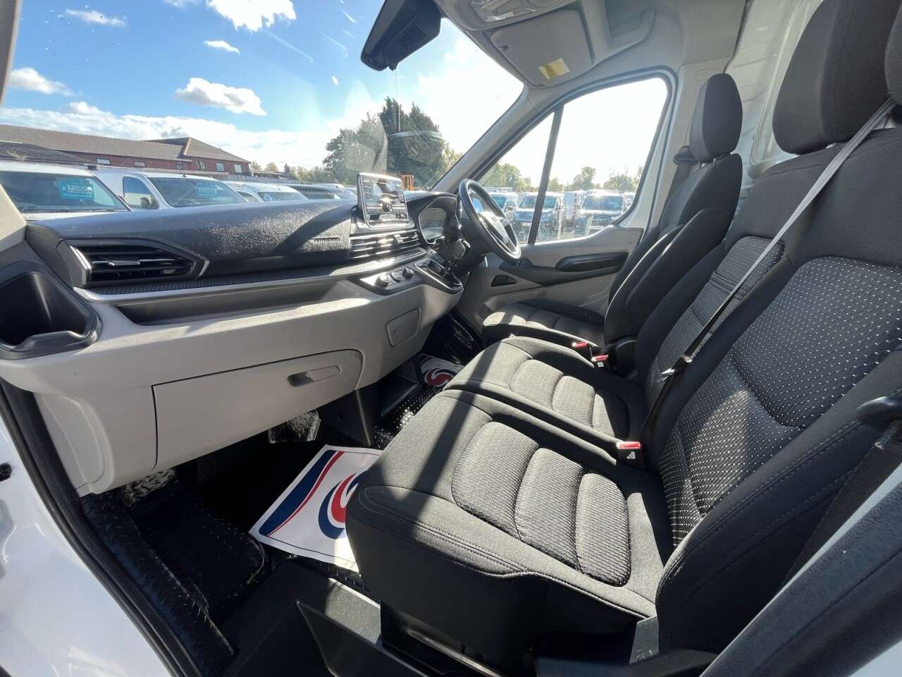 2023 MAXUS DELIVER 9 2023 MAXUS DELIVER 9