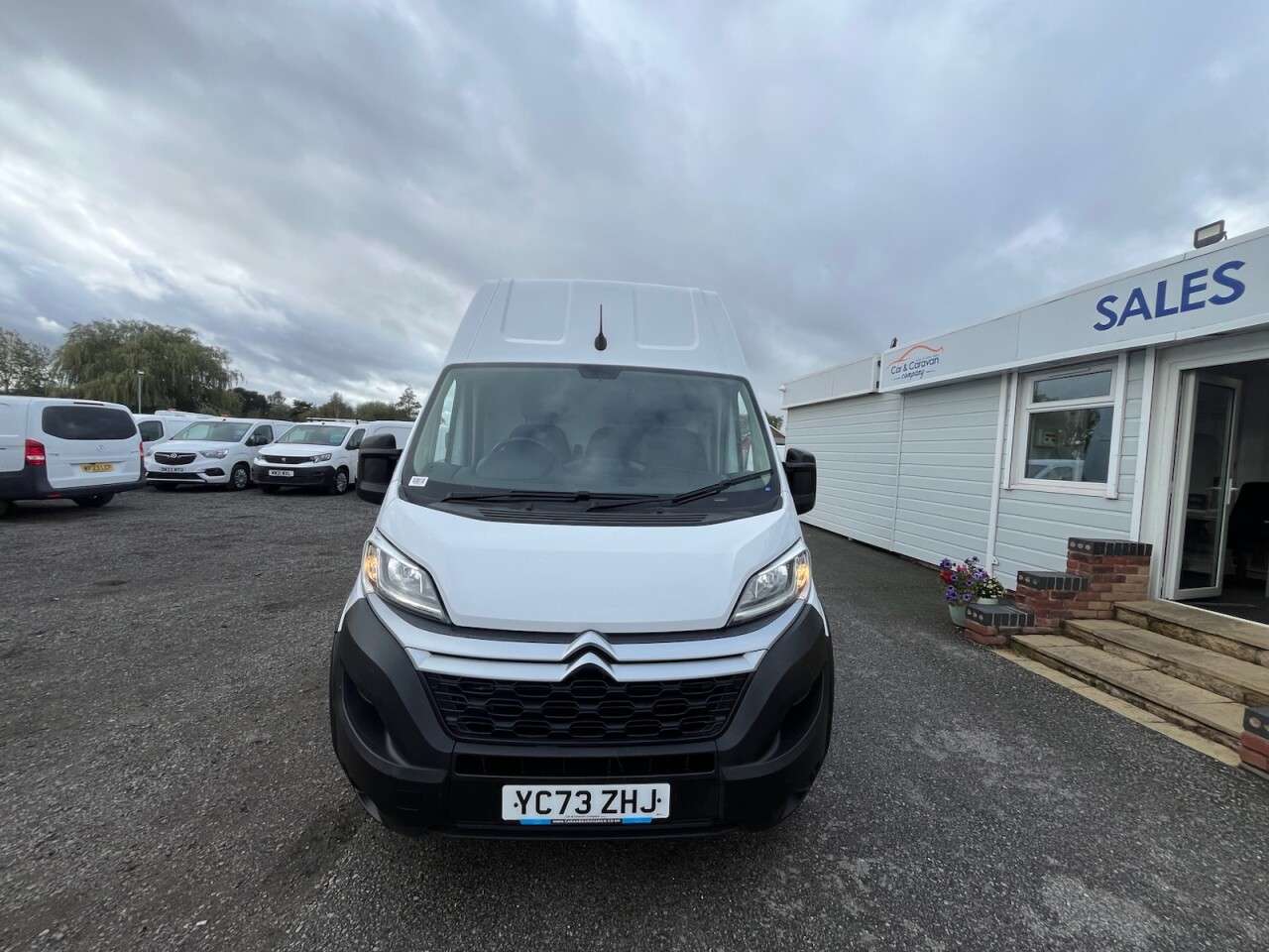 A 2023 CITROEN RELAY 2.2 BlueHDi 35 Enterprise Edition Panel Van 5dr Diesel Manual L4 Extra High A 2023 CITROEN RELAY 2.2 BlueHDi 35 Enterprise Edition Panel Van 5dr Diesel Manual L4 Extra High