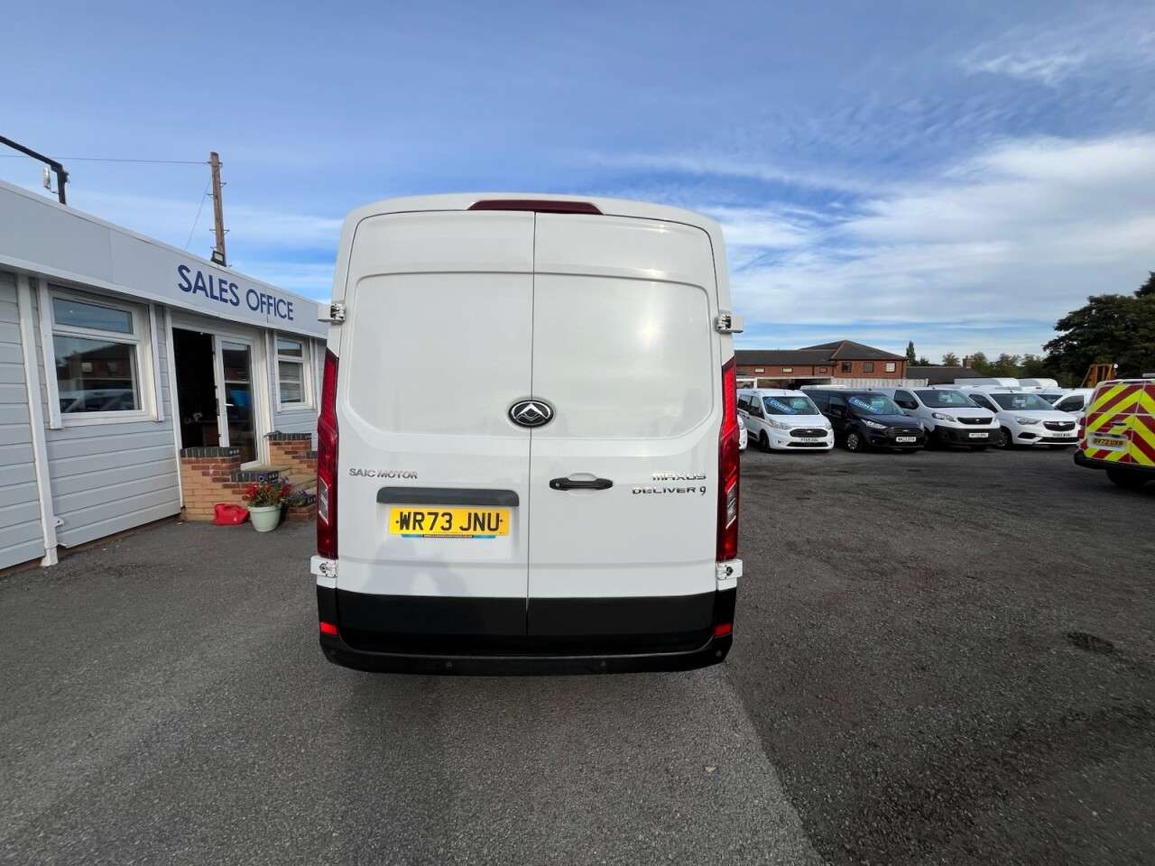 2023 MAXUS DELIVER 9 2023 MAXUS DELIVER 9