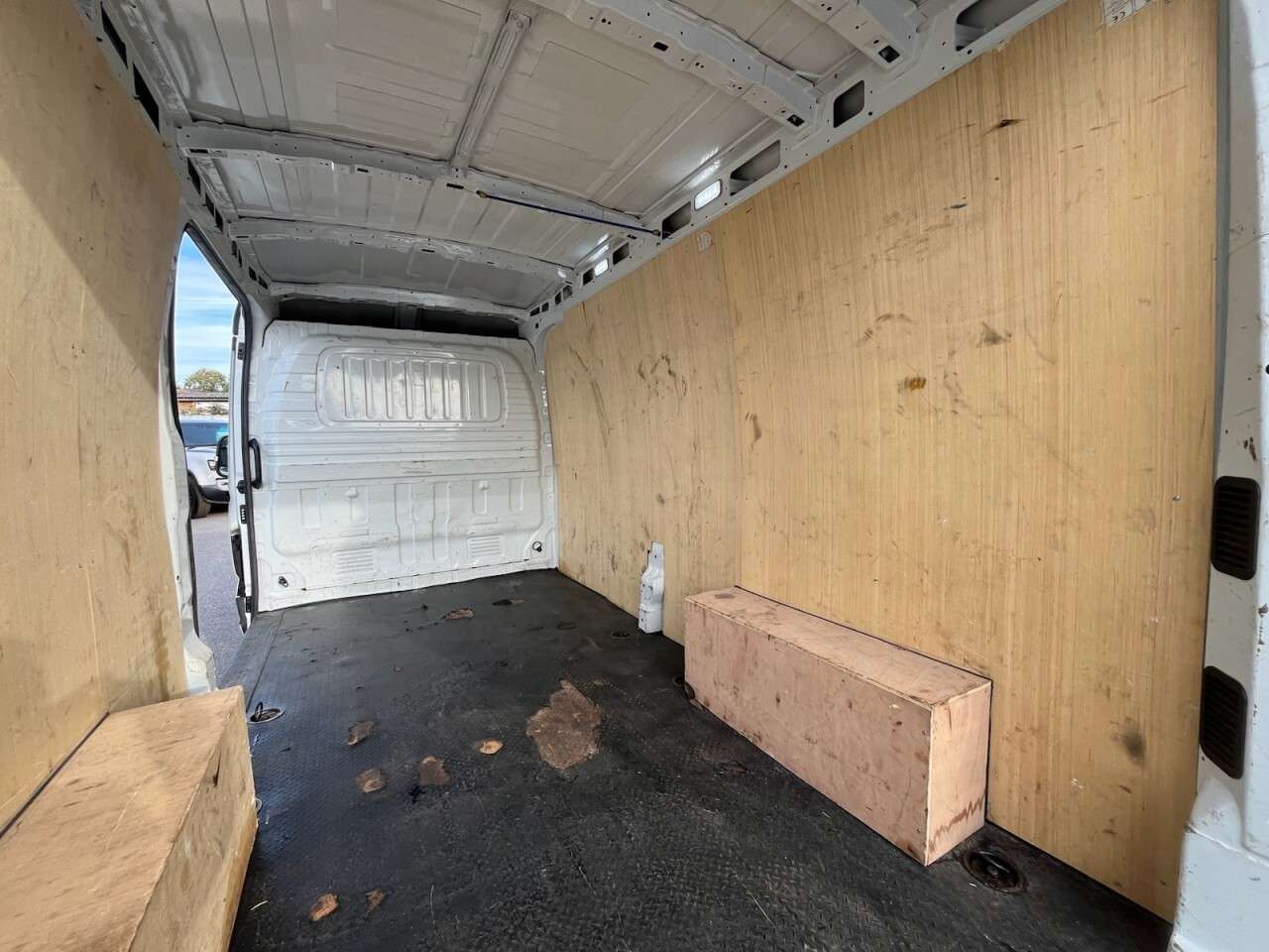 2023 MAXUS DELIVER 9 2023 MAXUS DELIVER 9