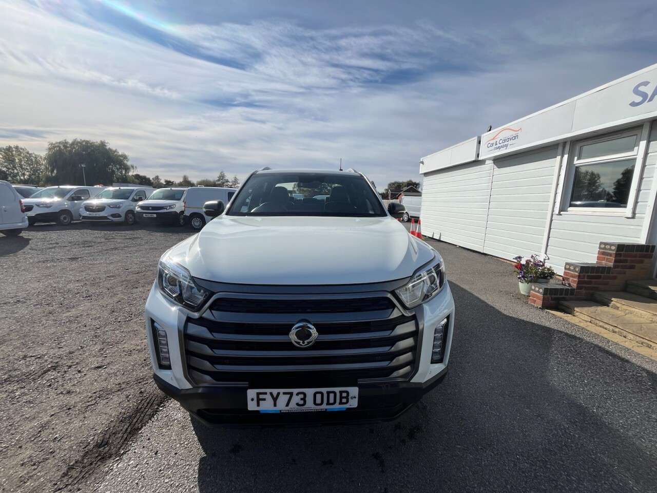 A 2023 SSANGYONG MUSSO 2.2D Saracen Plus Pickup Double Cab 4dr Diesel Auto 4WD LWB Euro 6 (202 ps) A 2023 SSANGYONG MUSSO 2.2D Saracen Plus Pickup Double Cab 4dr Diesel Auto 4WD LWB Euro 6 (202 ps)