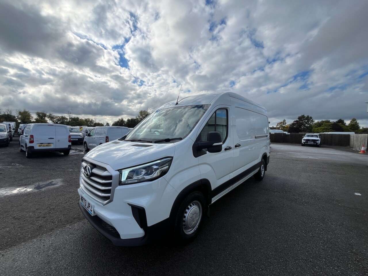 2023 MAXUS DELIVER 9 2023 MAXUS DELIVER 9