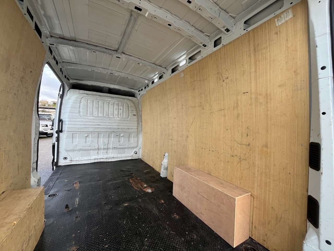 2023 MAXUS DELIVER 9 2023 MAXUS DELIVER 9