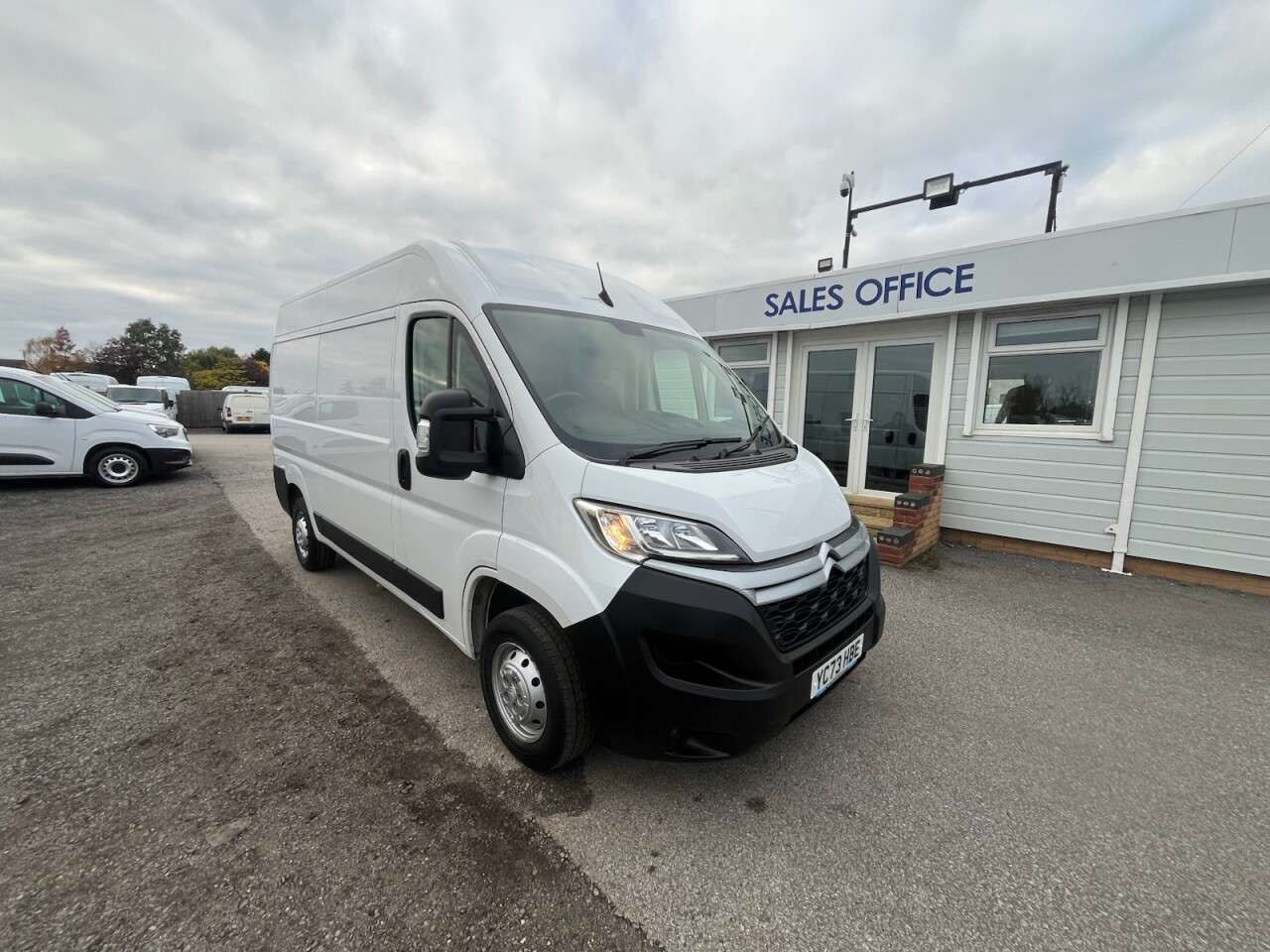 A 2023 CITROEN RELAY 2.2 BlueHDi 35 Enterprise Edition Panel Van 5dr Diesel Manual L2 High Roof A 2023 CITROEN RELAY 2.2 BlueHDi 35 Enterprise Edition Panel Van 5dr Diesel Manual L2 High Roof