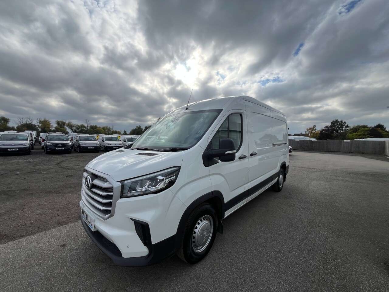 2024 MAXUS DELIVER 9 2024 MAXUS DELIVER 9