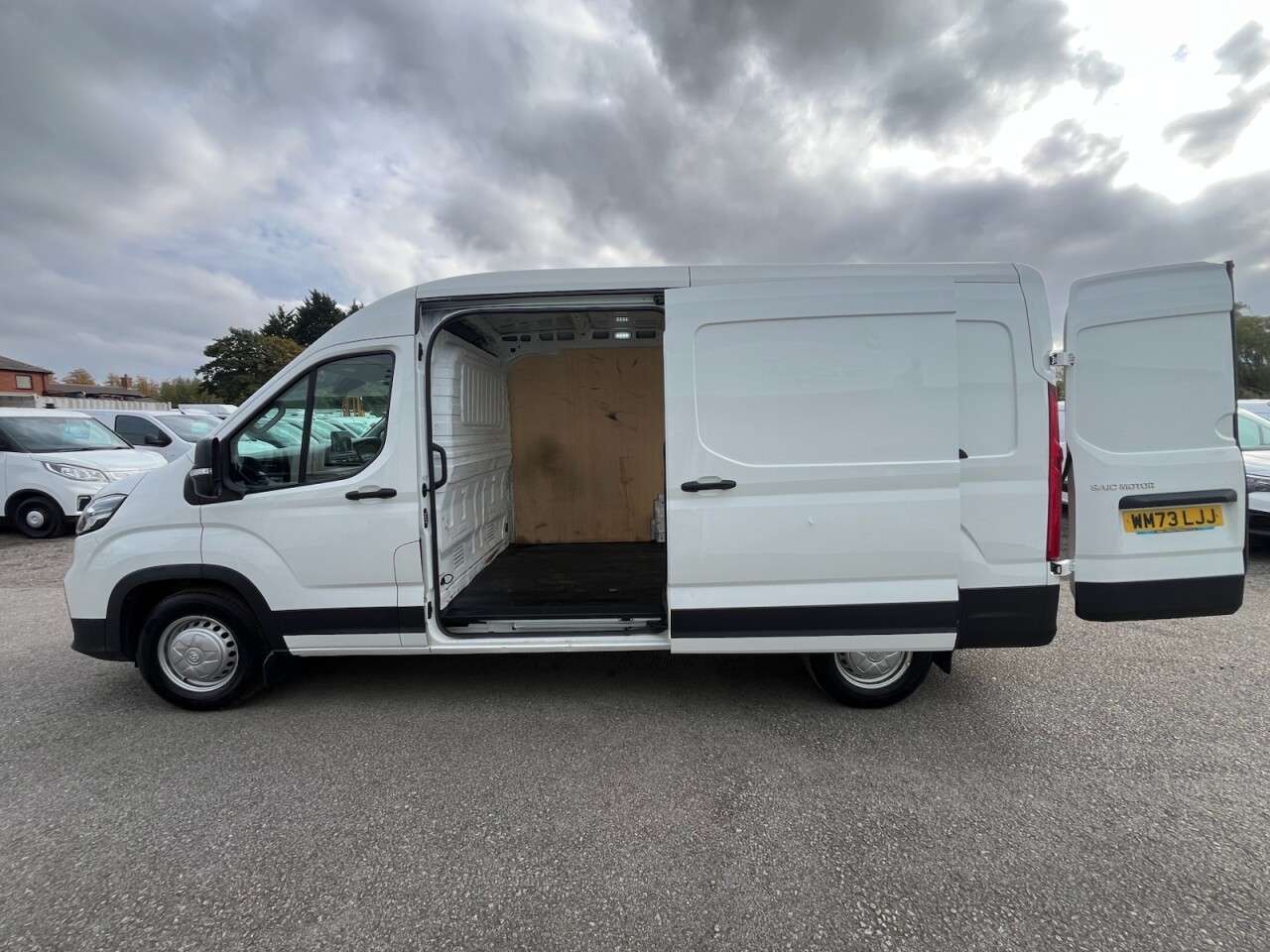 2024 MAXUS DELIVER 9 2024 MAXUS DELIVER 9