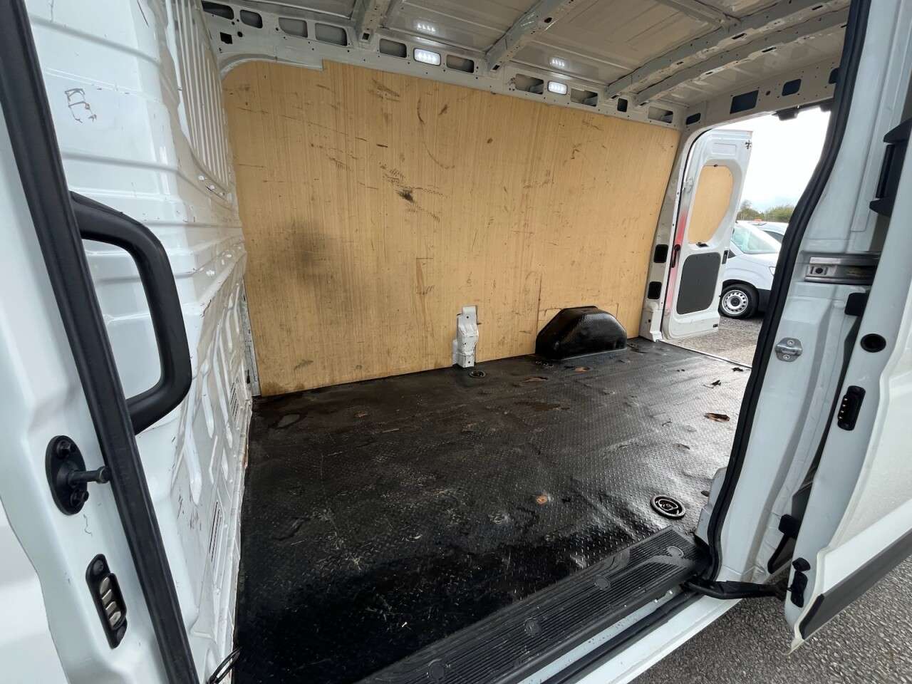 2024 MAXUS DELIVER 9 2024 MAXUS DELIVER 9