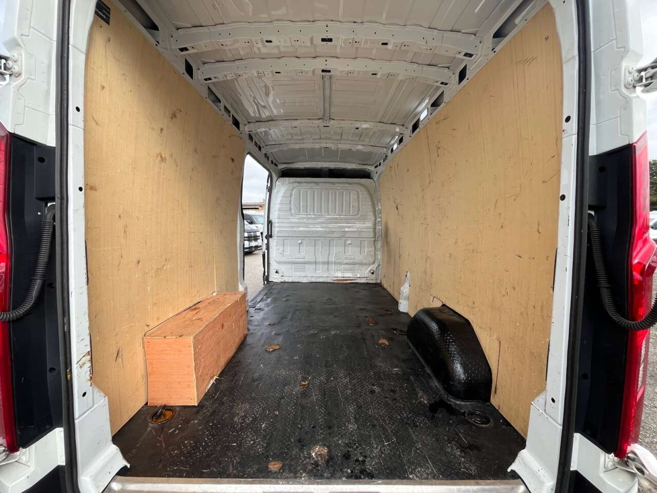 2024 MAXUS DELIVER 9 2024 MAXUS DELIVER 9