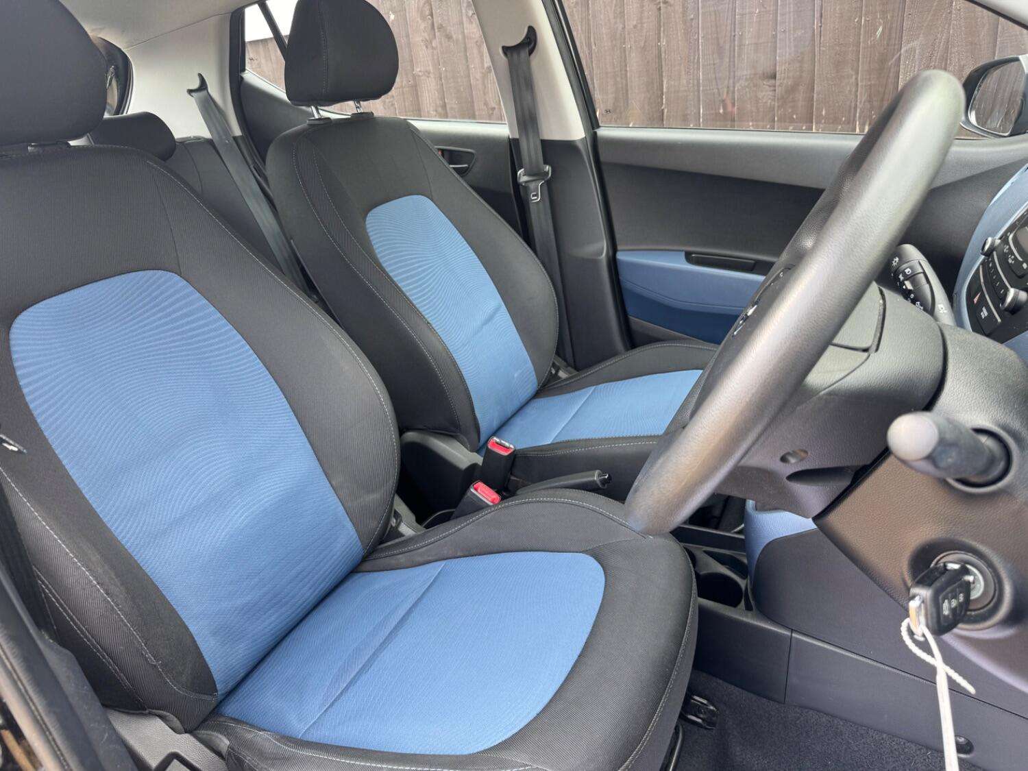 2014 HYUNDAI I10 2014 HYUNDAI I10