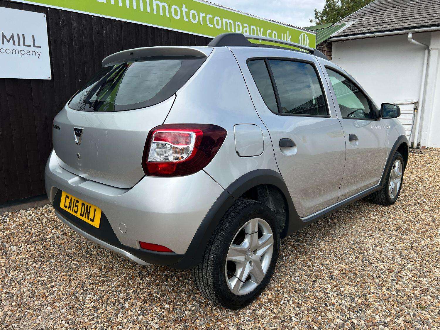 2015 DACIA SANDERO STEPWAY 2015 DACIA SANDERO STEPWAY