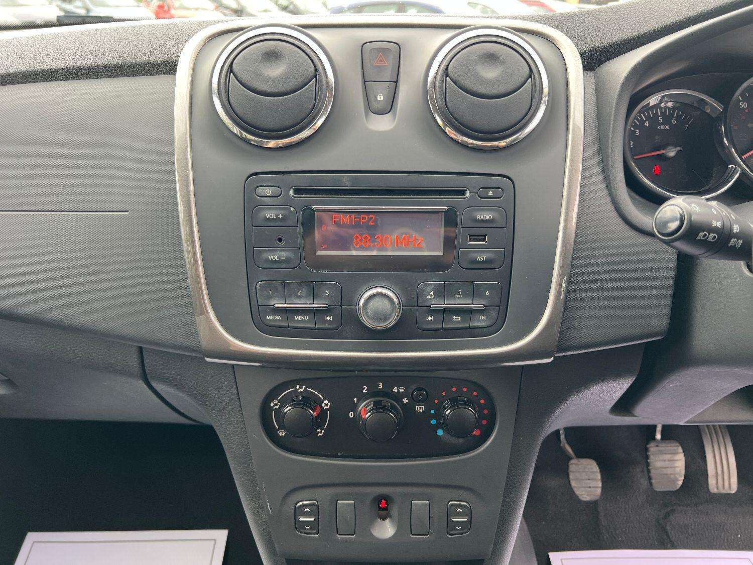 2015 DACIA SANDERO STEPWAY 2015 DACIA SANDERO STEPWAY