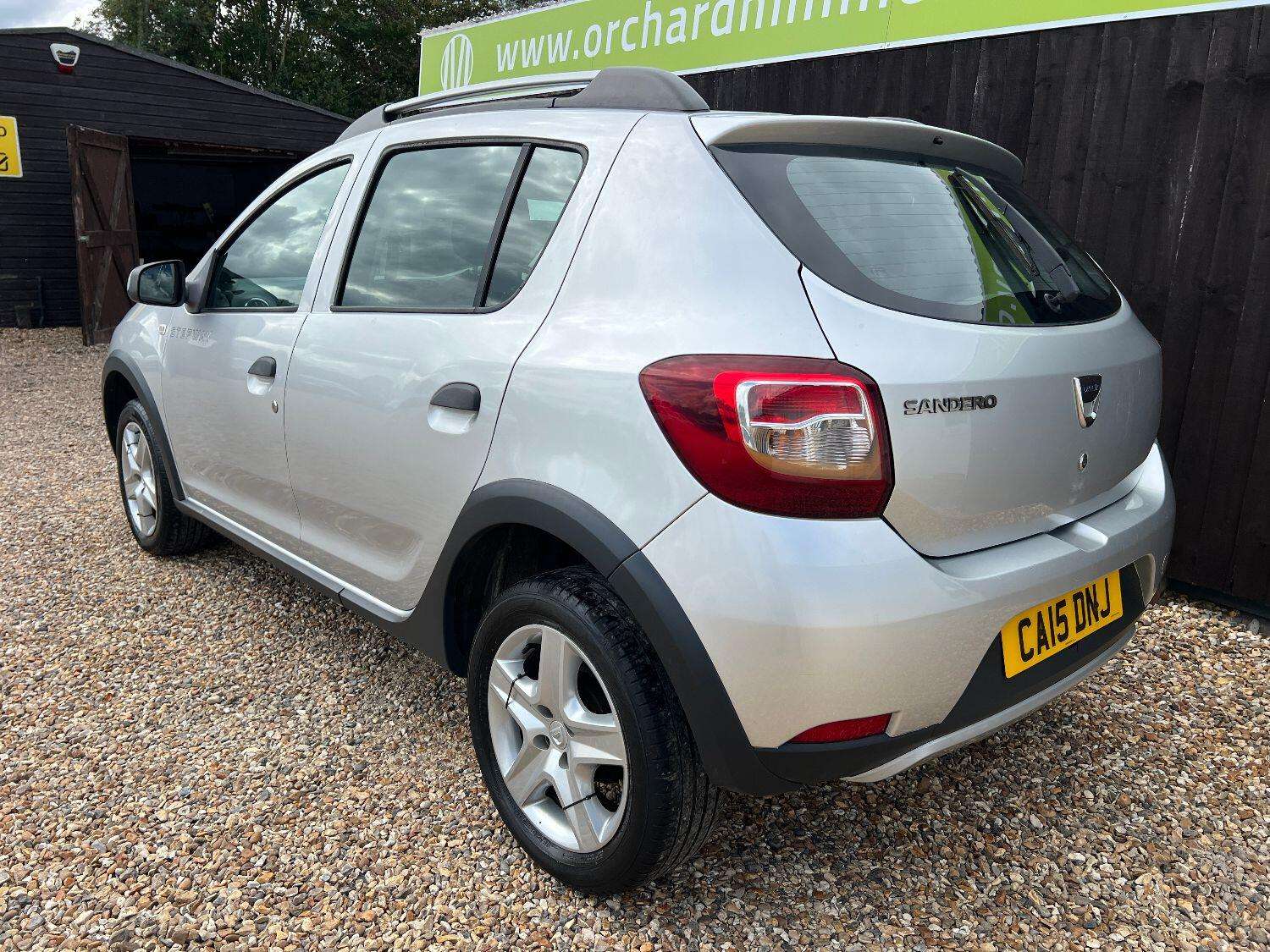 2015 DACIA SANDERO STEPWAY 2015 DACIA SANDERO STEPWAY