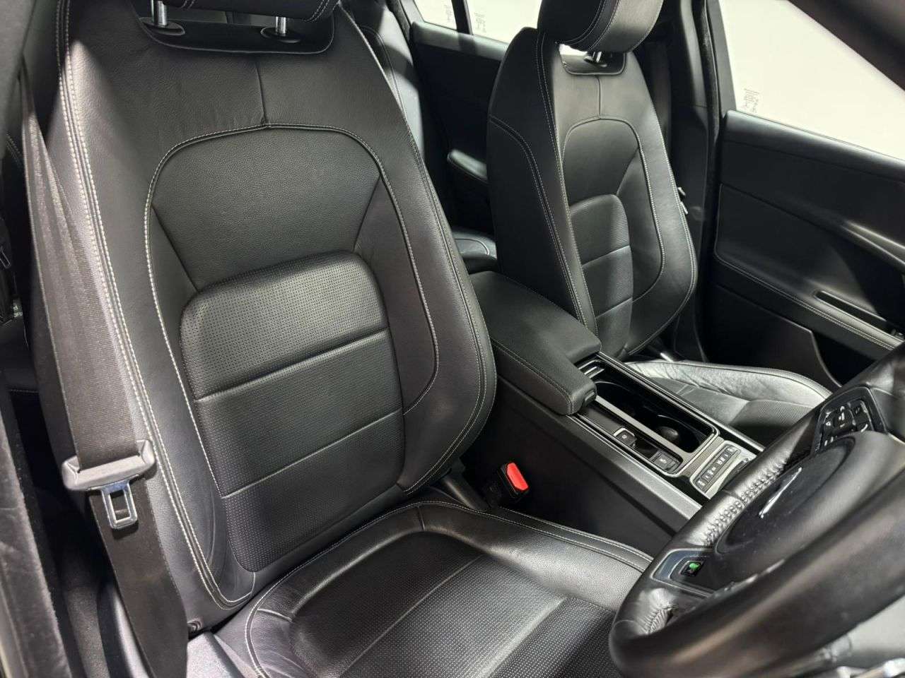 2018 JAGUAR XE 2018 JAGUAR XE