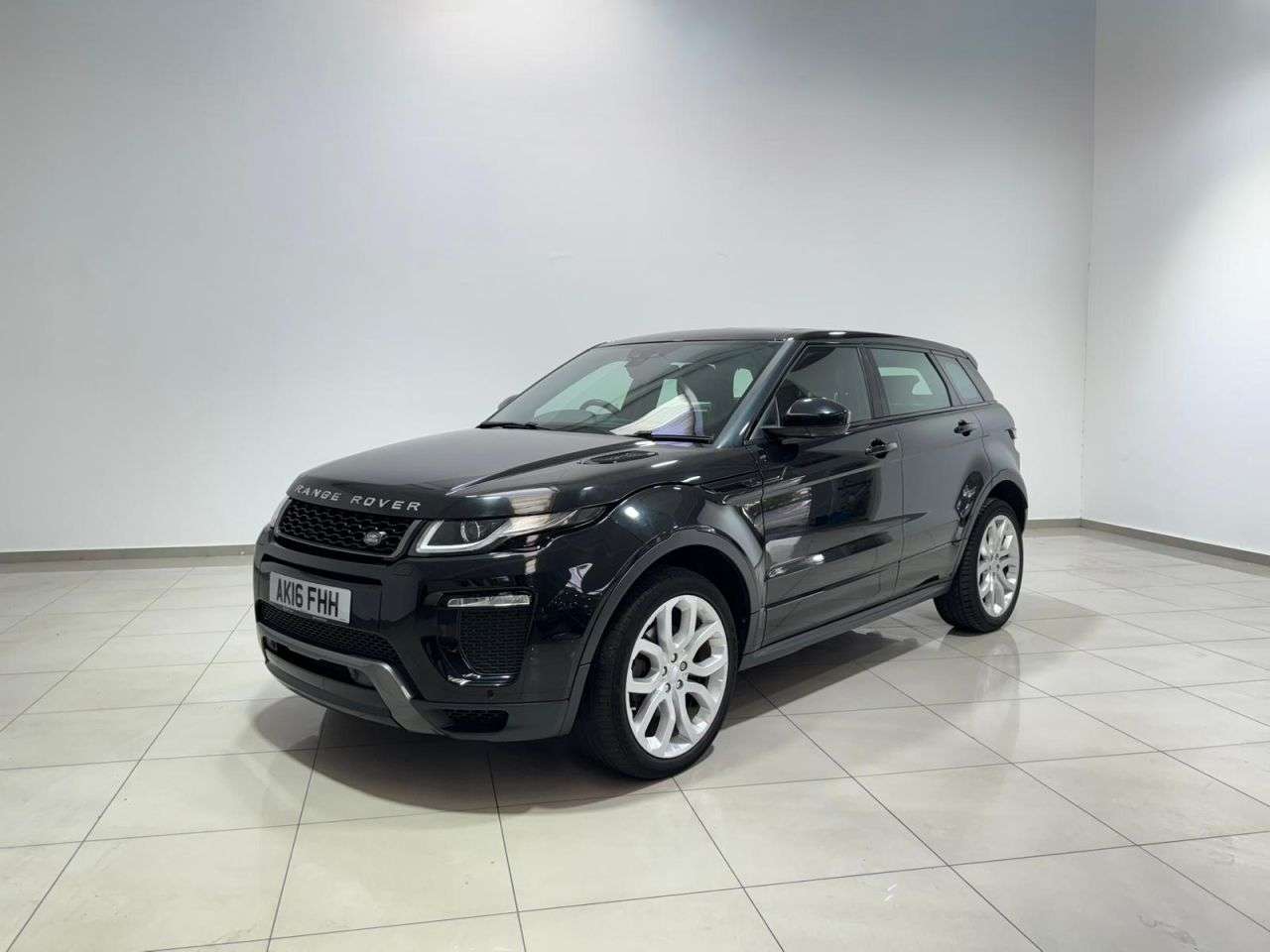 A 2016 LAND ROVER RANGE ROVER EVOQUE 2.0 TD4 HSE Dynamic SUV 5dr Diesel Auto 4WD Euro 6 (s/s) (180 ps) NATIONWID A 2016 LAND ROVER RANGE ROVER EVOQUE 2.0 TD4 HSE Dynamic SUV 5dr Diesel Auto 4WD Euro 6 (s/s) (180 ps) NATIONWID