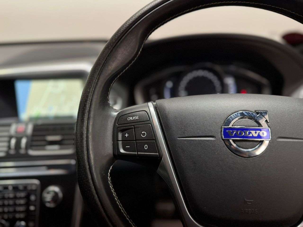 2016 VOLVO XC60 2016 VOLVO XC60