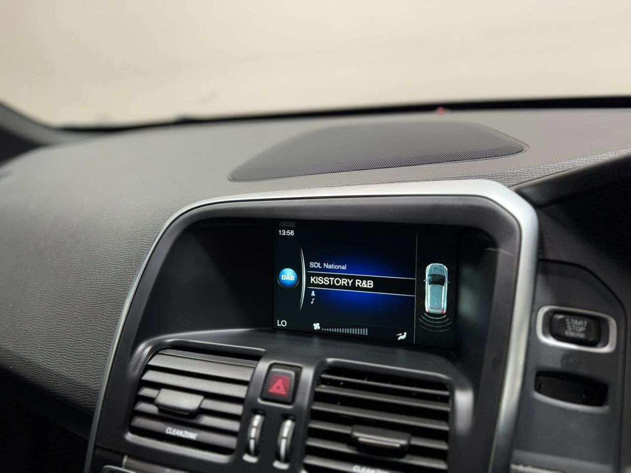 2016 VOLVO XC60 2016 VOLVO XC60