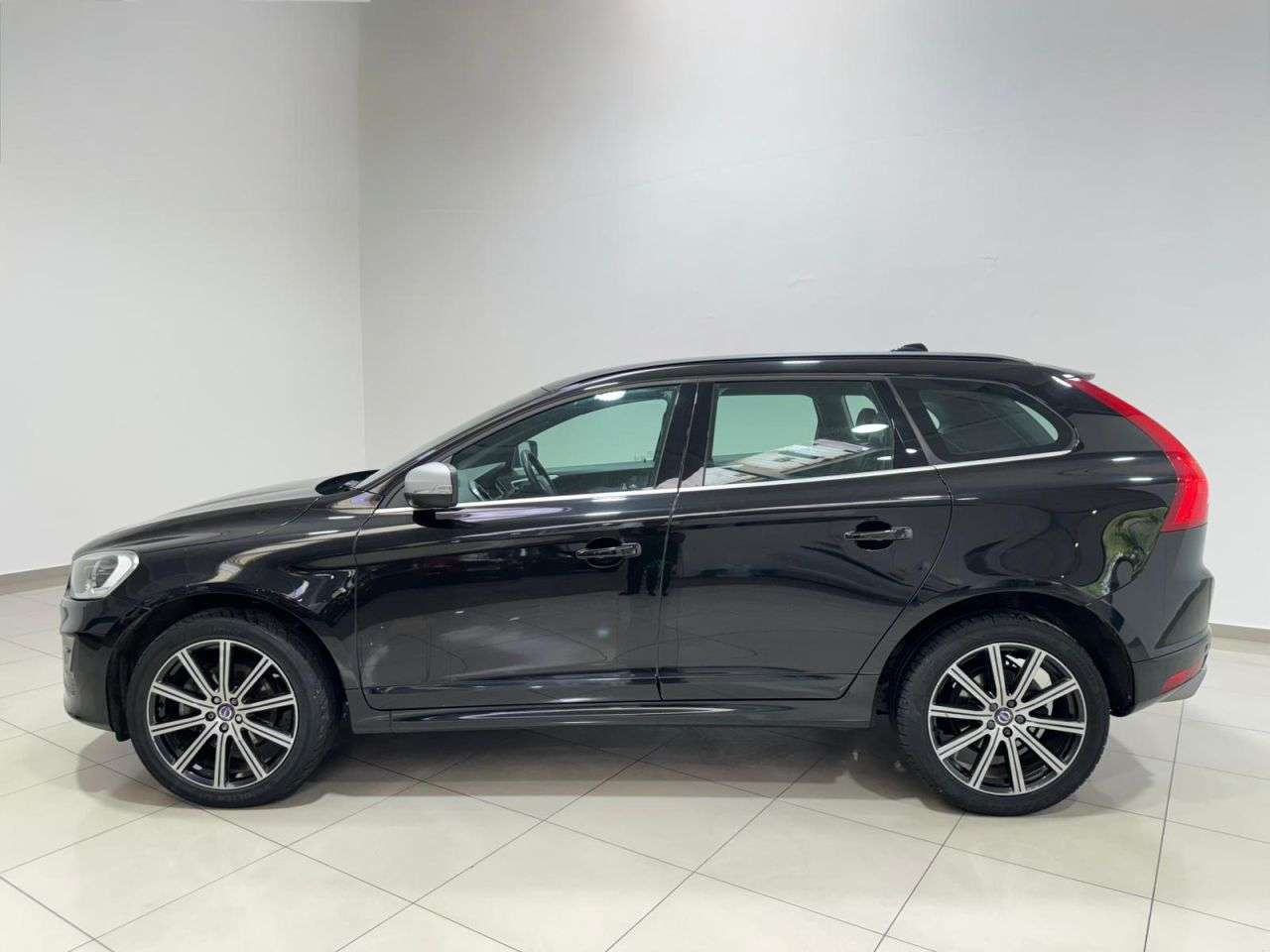 2016 VOLVO XC60 2016 VOLVO XC60