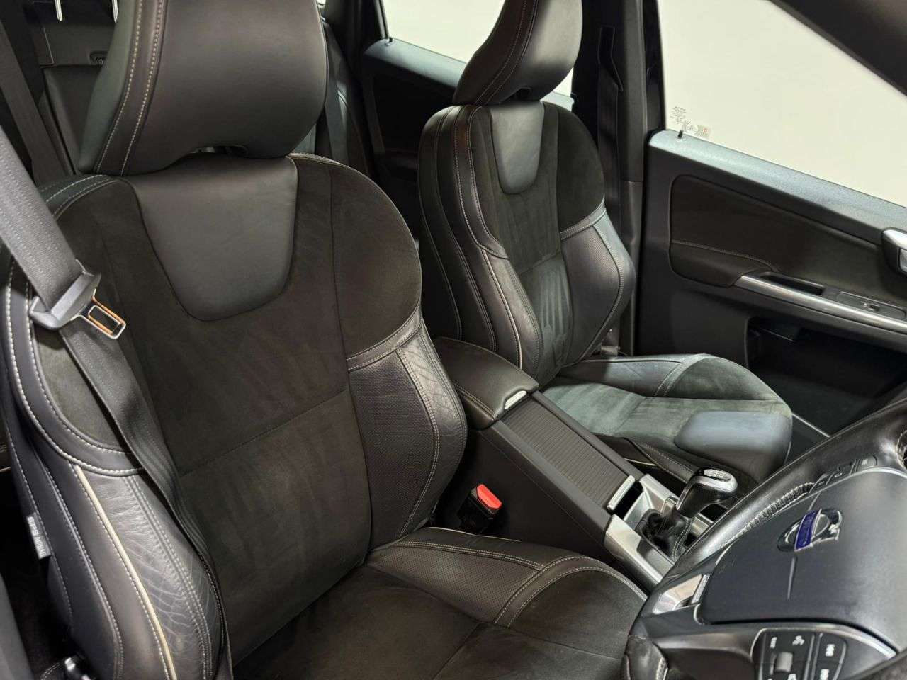 2016 VOLVO XC60 2016 VOLVO XC60