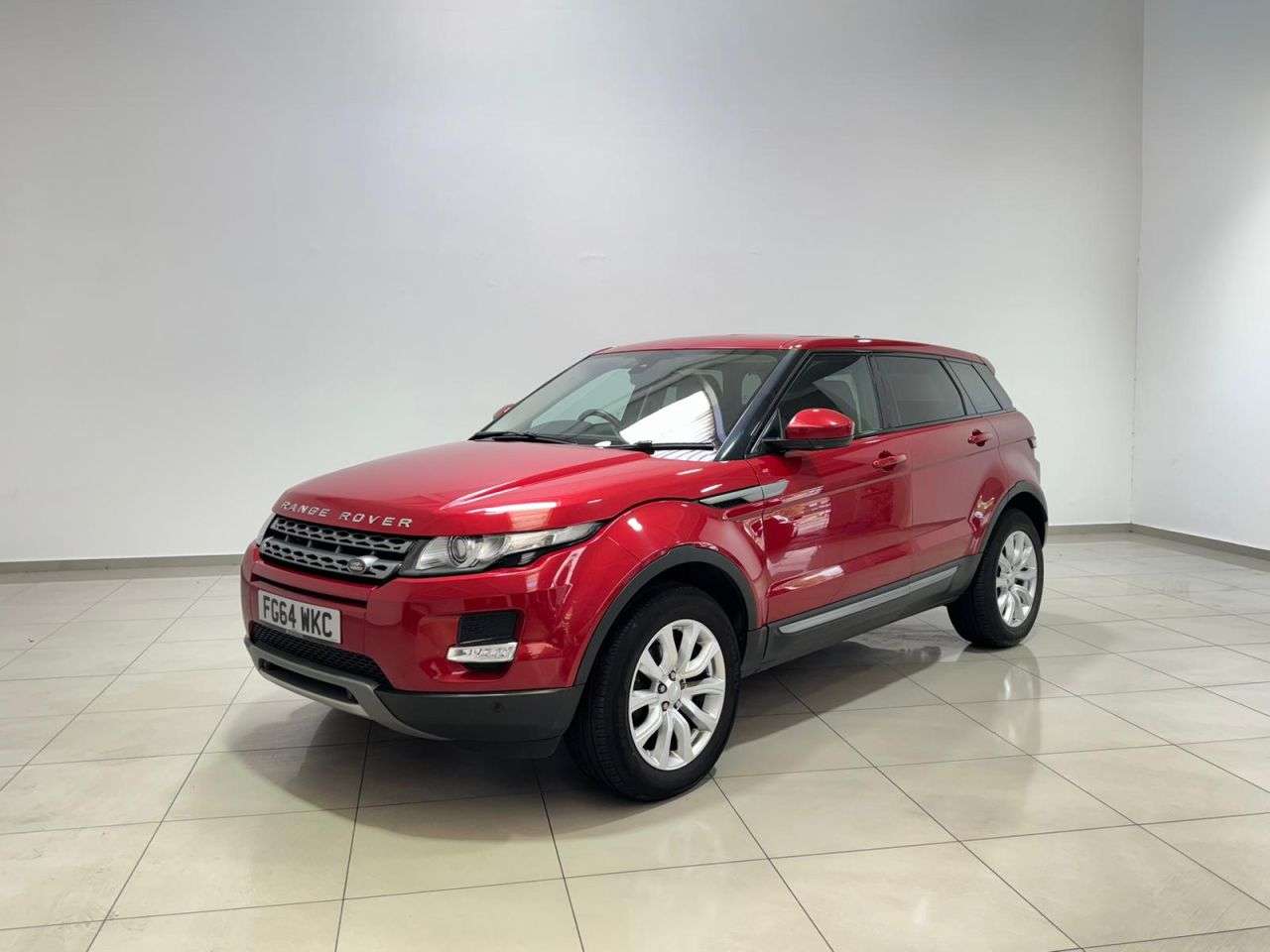 A 2014 LAND ROVER RANGE ROVER EVOQUE 2.2 SD4 Pure SUV 5dr Diesel Manual 4WD Euro 5 (s/s) (190 ps) NATIONWIDE DEL A 2014 LAND ROVER RANGE ROVER EVOQUE 2.2 SD4 Pure SUV 5dr Diesel Manual 4WD Euro 5 (s/s) (190 ps) NATIONWIDE DEL