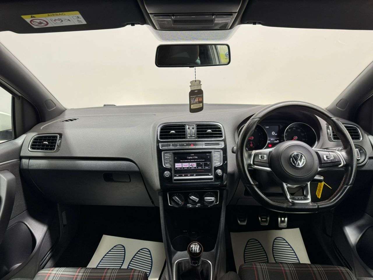 2017 VOLKSWAGEN POLO 2017 VOLKSWAGEN POLO