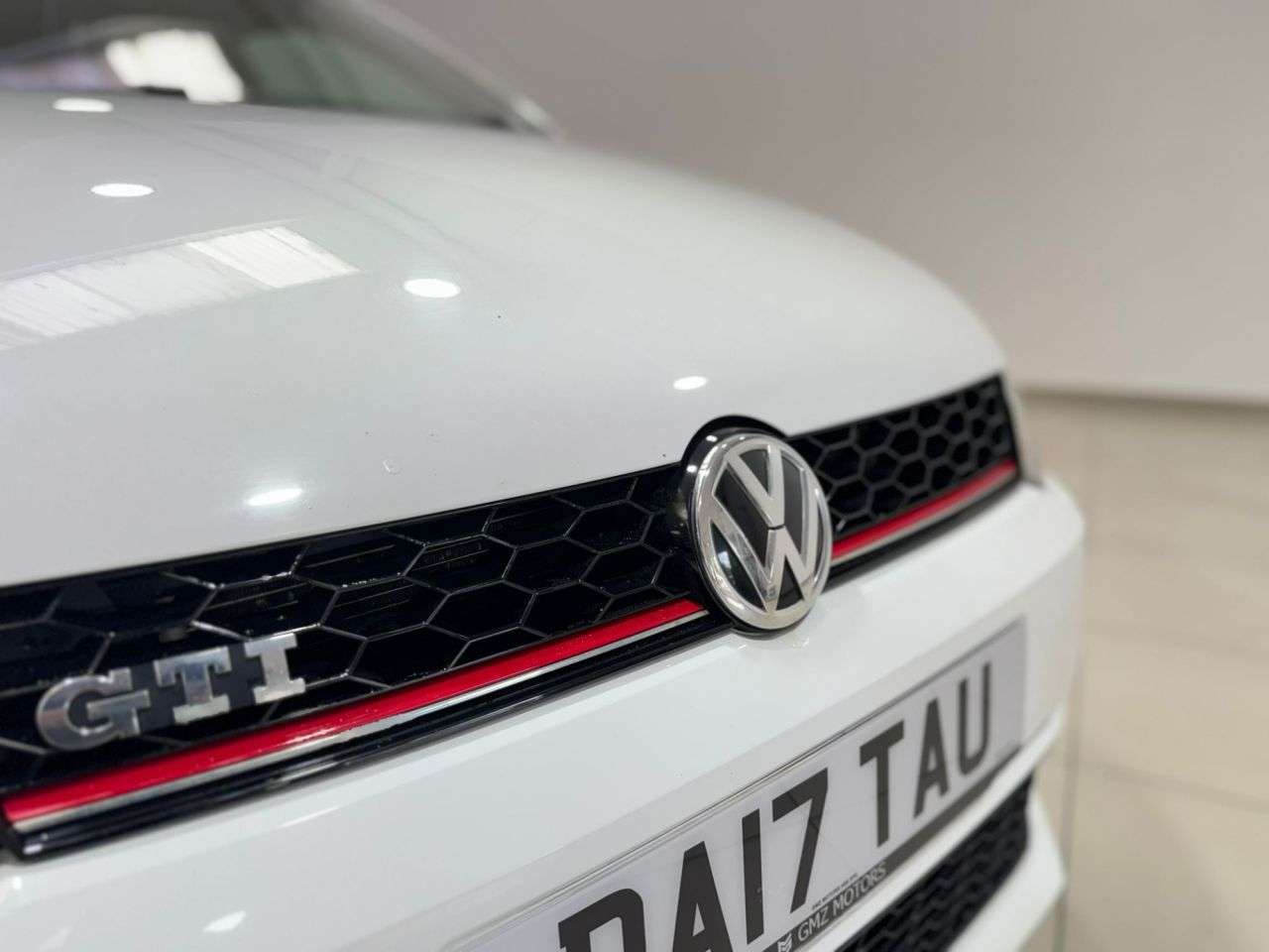 2017 VOLKSWAGEN POLO 2017 VOLKSWAGEN POLO