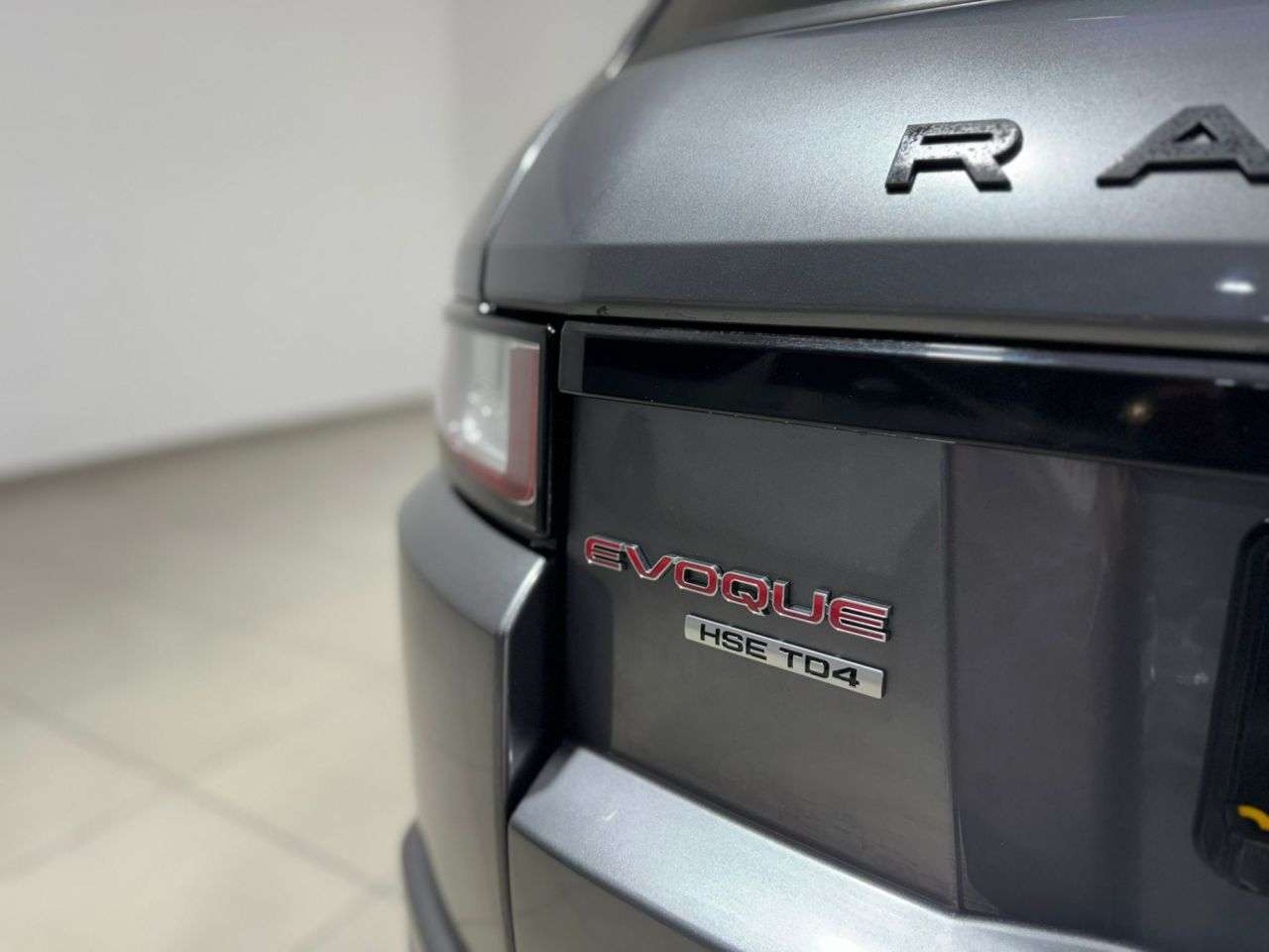 2016 LAND ROVER RANGE ROVER EVOQUE 2016 LAND ROVER RANGE ROVER EVOQUE