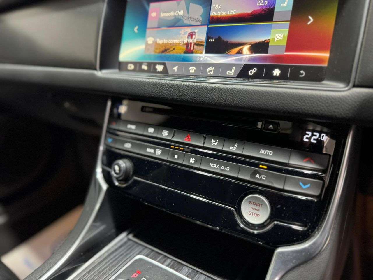 2017 JAGUAR XF 2017 JAGUAR XF