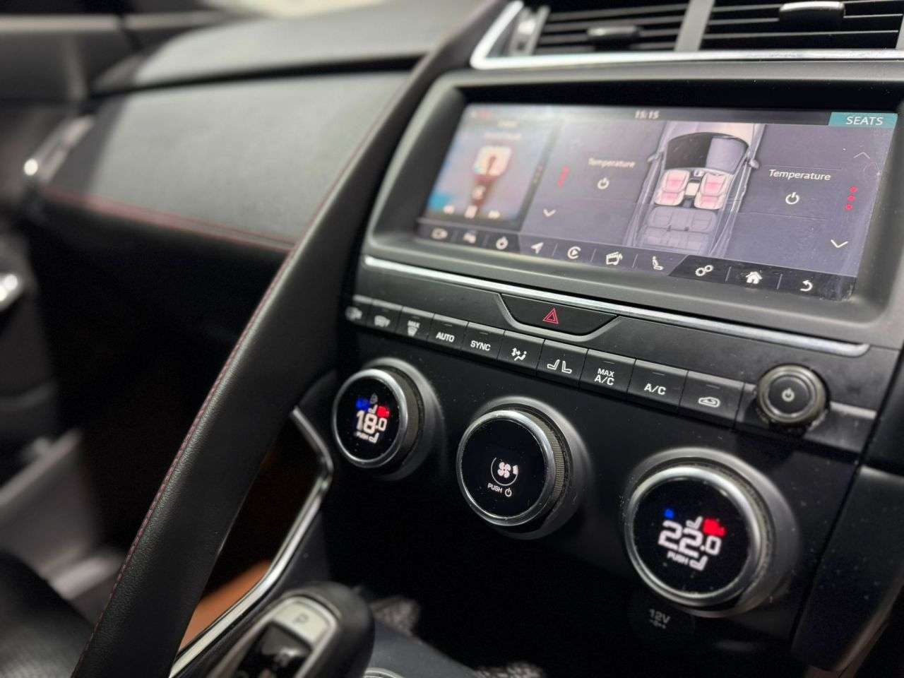 2019 JAGUAR E-PACE 2019 JAGUAR E-PACE