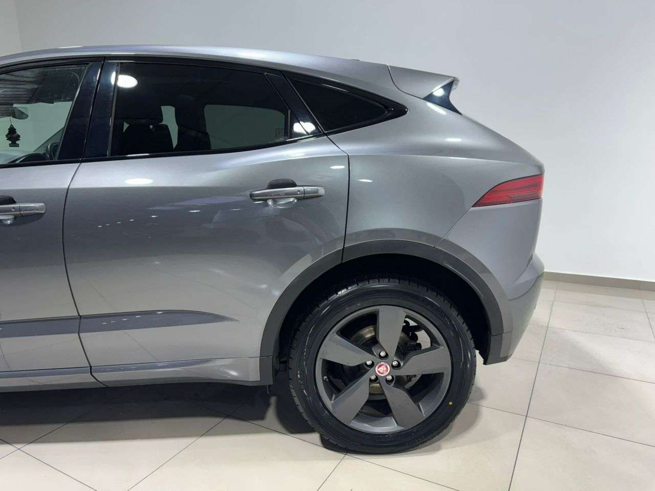 2019 JAGUAR E-PACE 2019 JAGUAR E-PACE