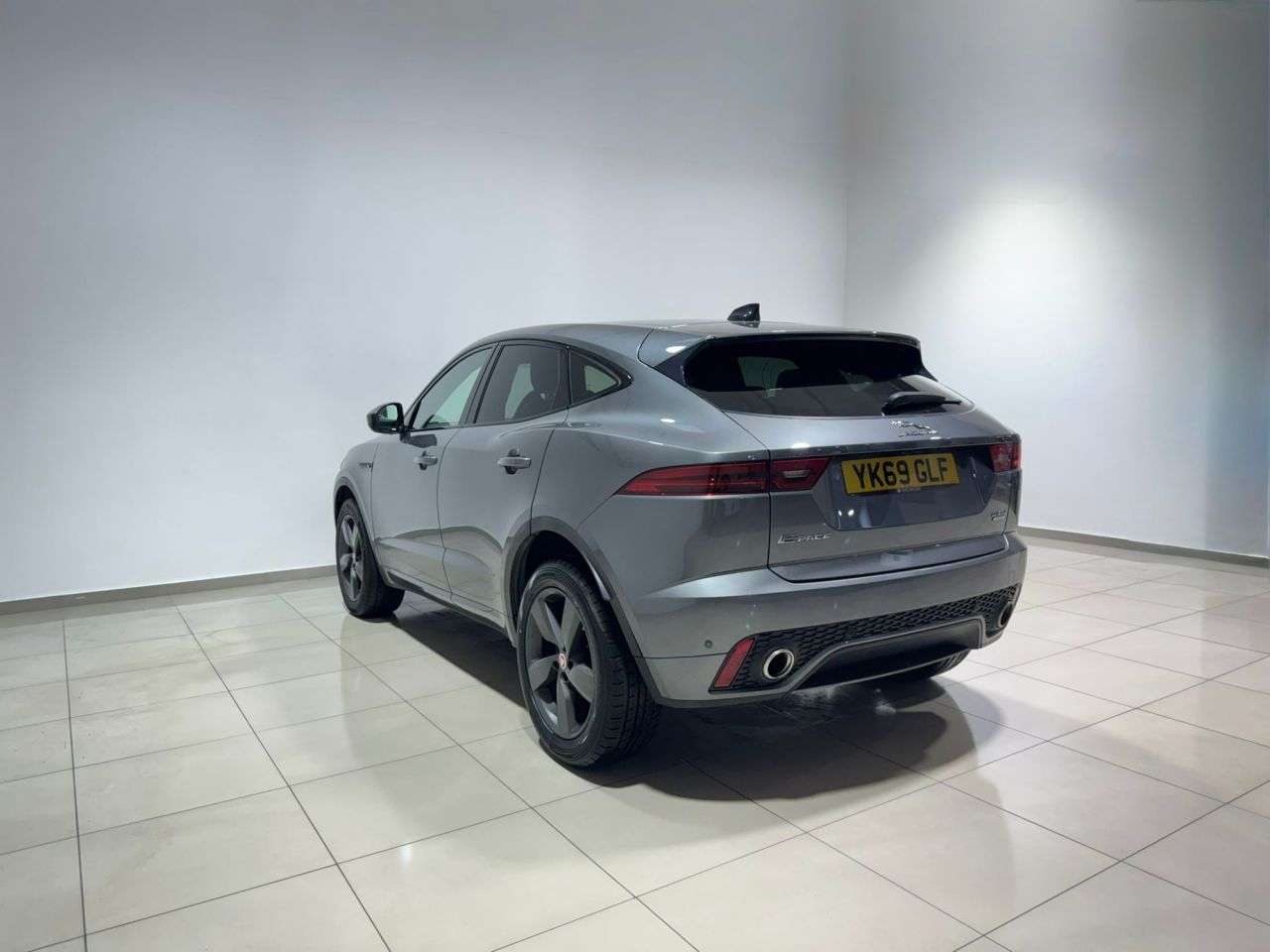 2019 JAGUAR E-PACE 2019 JAGUAR E-PACE