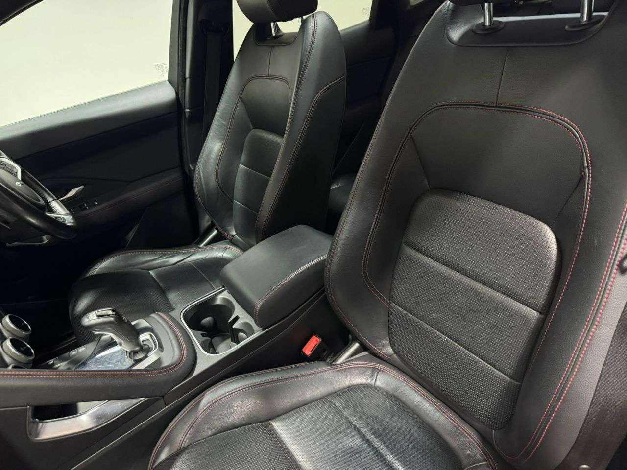 2019 JAGUAR E-PACE 2019 JAGUAR E-PACE