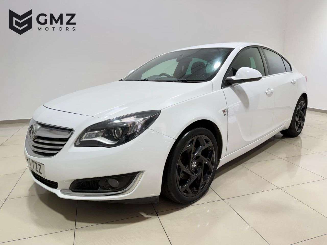 A 2014 VAUXHALL INSIGNIA 2.0 CDTi ecoFLEX SRi VX Line Nav Hatchback 5dr Diesel Manual Euro 5 (s/s) ( A 2014 VAUXHALL INSIGNIA 2.0 CDTi ecoFLEX SRi VX Line Nav Hatchback 5dr Diesel Manual Euro 5 (s/s) (