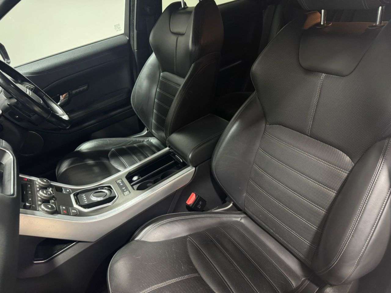 2017 LAND ROVER RANGE ROVER EVOQUE 2017 LAND ROVER RANGE ROVER EVOQUE