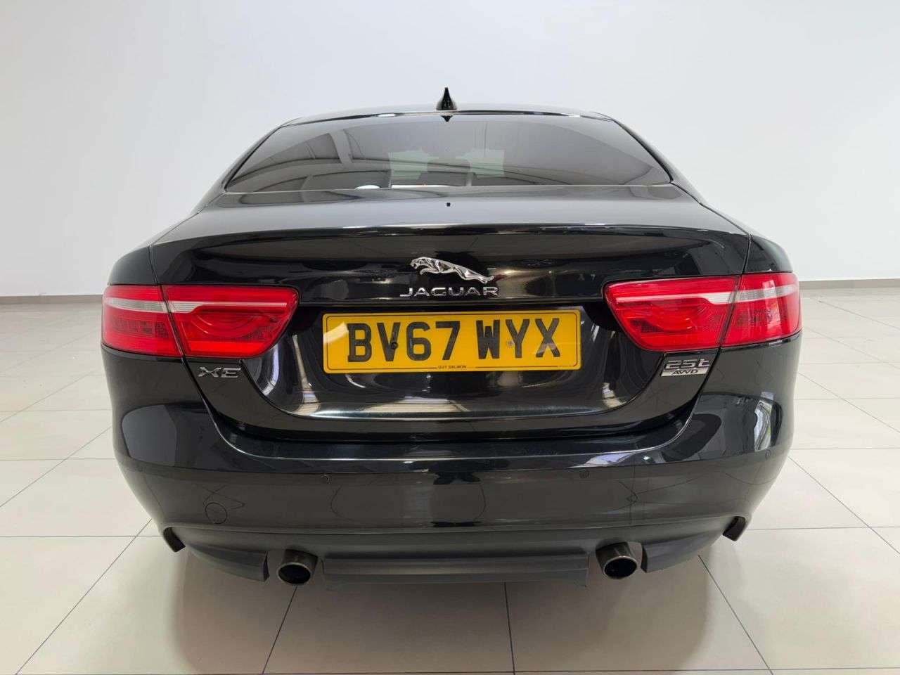 2017 JAGUAR XE 2017 JAGUAR XE