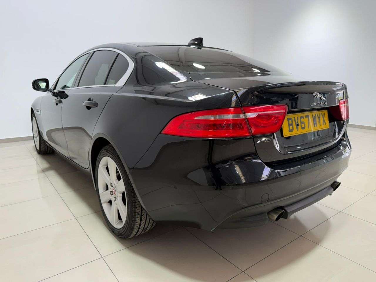 2017 JAGUAR XE 2017 JAGUAR XE